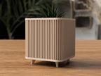 Jardinière Shikaku design moderne – Cache-pot minimaliste sur pieds – Impression 3D déco intérieure par Flexura3D
Shikaku Modern Design Planter – Minimalist Standing Pot – 3D-Printed Indoor Décor by Flexura3D